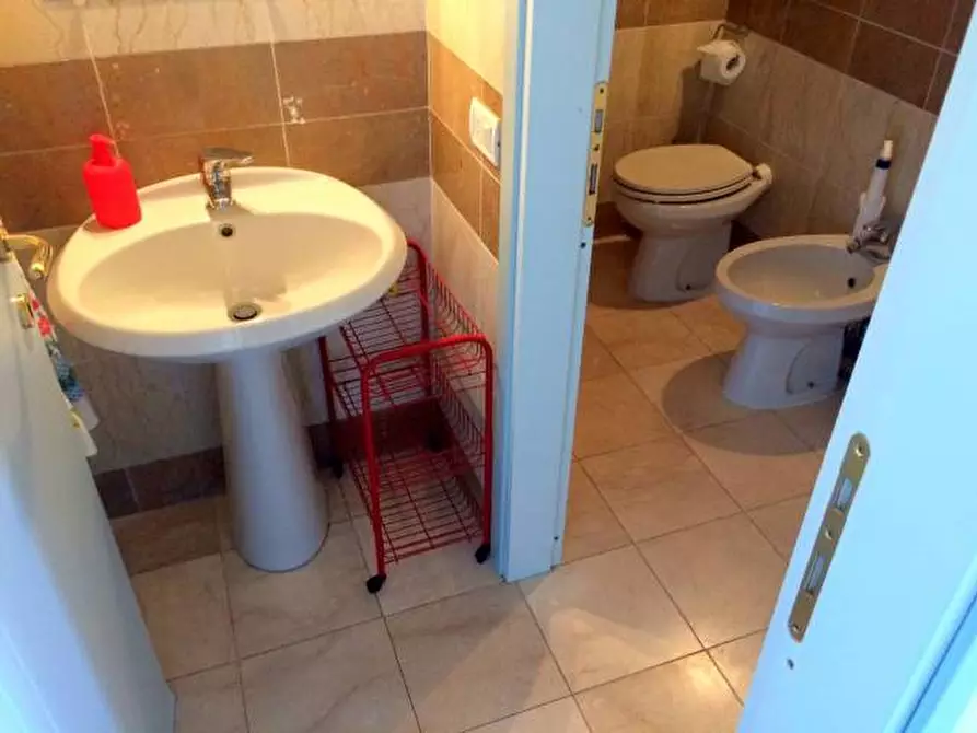 Immagine 10 di Appartamento in vendita  a Pisa