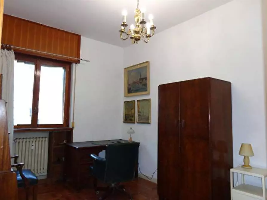 Immagine 11 di Appartamento in vendita  a Pisa