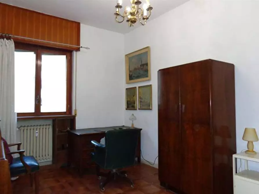 Immagine 10 di Appartamento in vendita  a Pisa