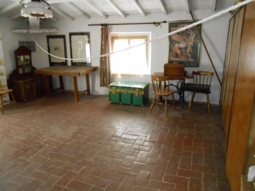 Immagine 10 di Terratetto in vendita  a Vecchiano