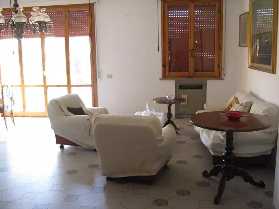 Immagine 2 di Appartamento in vendita  a Empoli