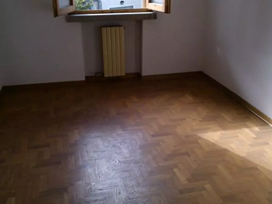 Immagine 2 di Appartamento in vendita  a Empoli