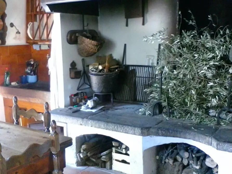 Immagine 3 di Villa in vendita  a Vinci