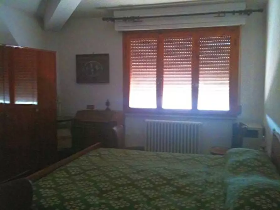 Immagine 9 di Appartamento in vendita  a Siena