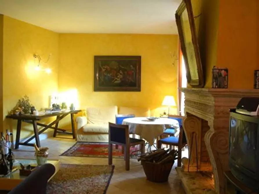 Immagine 8 di Agriturismo in vendita  a Rapolano Terme