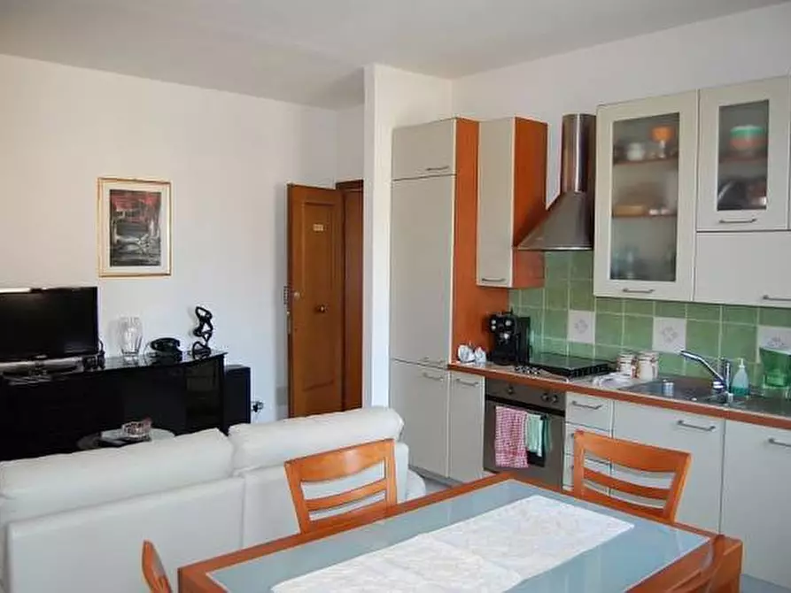 Immagine 3 di Appartamento in vendita  a Castelnuovo Berardenga