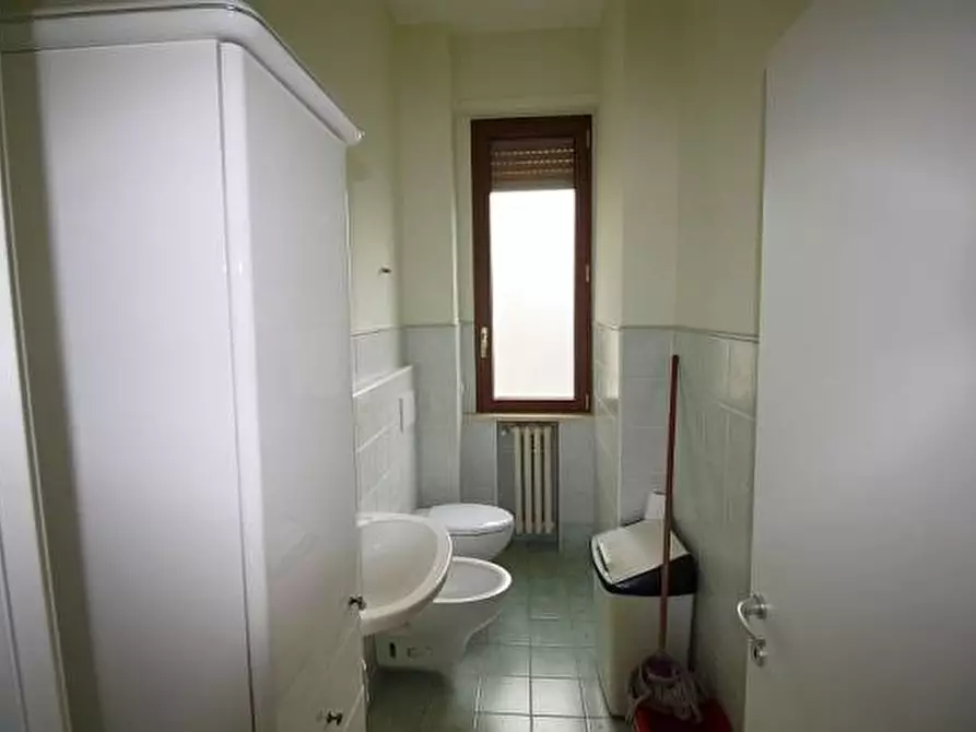 Immagine 8 di Appartamento in vendita  a Siena