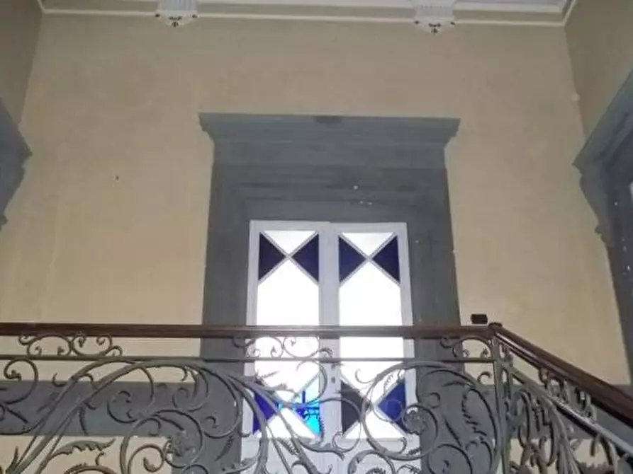 Immagine 19 di Villa in vendita  a Siena