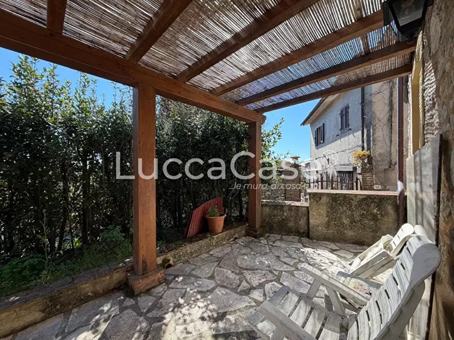 Immagine 33 di Rustico / casale in vendita  a Camaiore