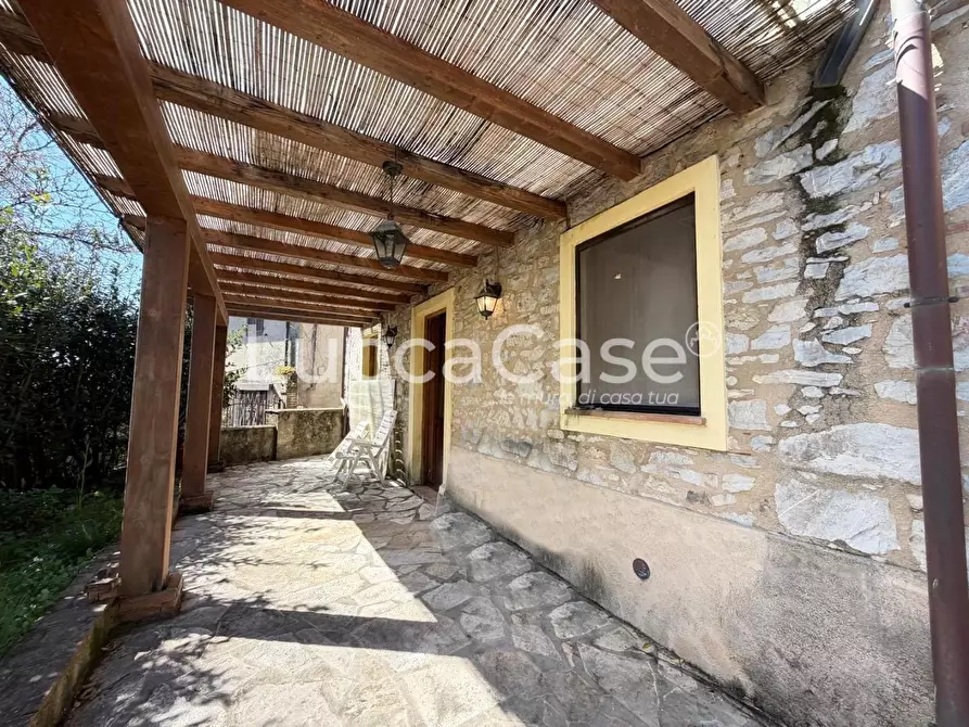 Immagine 32 di Rustico / casale in vendita  a Camaiore
