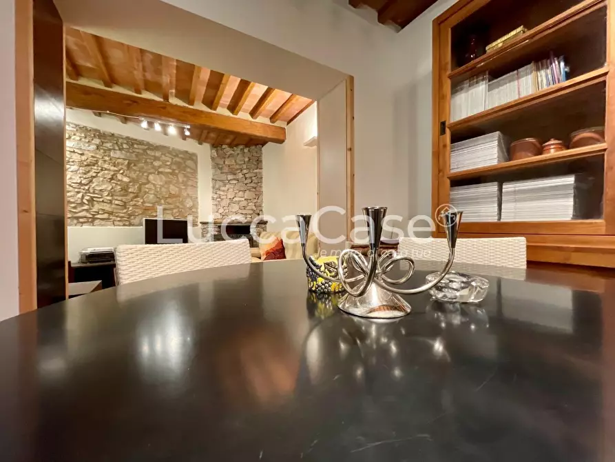 Immagine 12 di Rustico / casale in vendita  a Camaiore