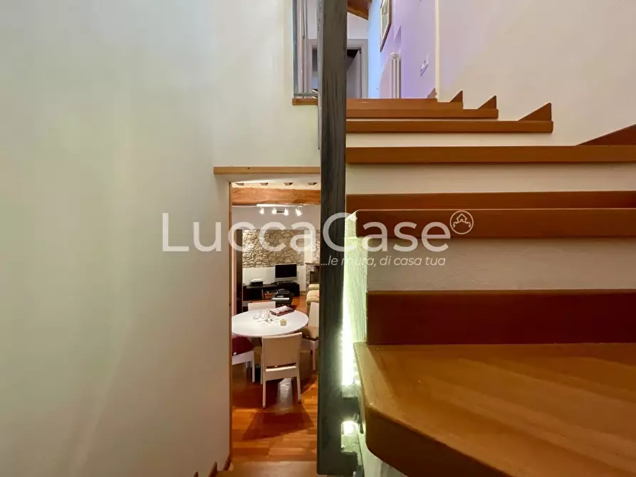 Immagine 14 di Rustico / casale in vendita  a Camaiore