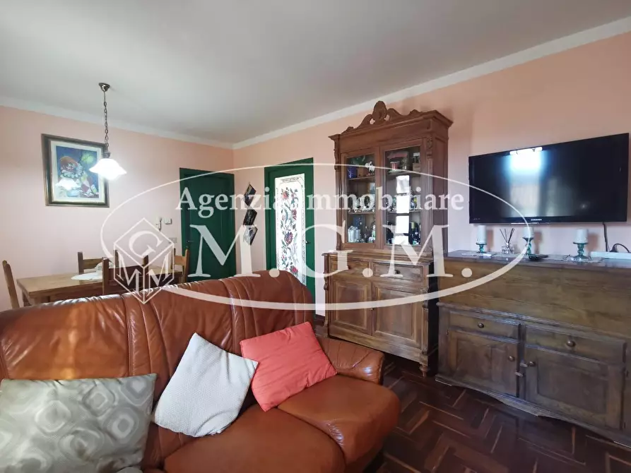 Immagine 2 di Appartamento in vendita  a Santa Maria A Monte