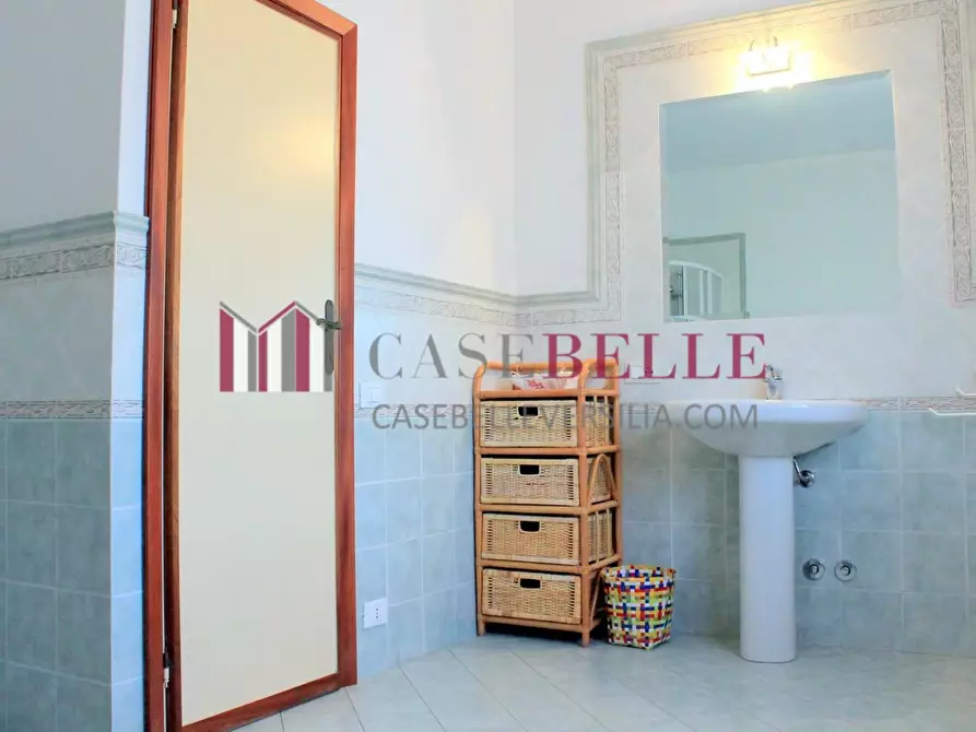 Immagine 18 di Villa in vendita  a Pietrasanta