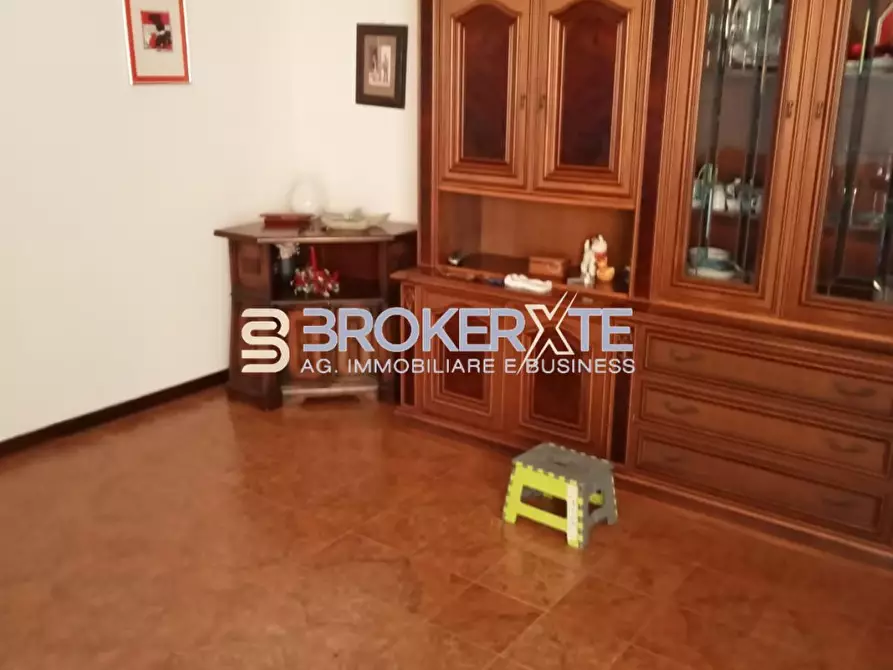 Immagine 6 di Appartamento in vendita  a Castelnuovo Magra