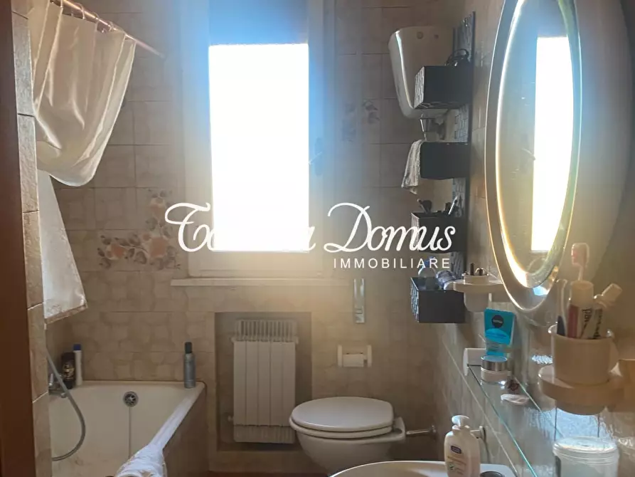 Immagine 8 di Appartamento in vendita  a Siena