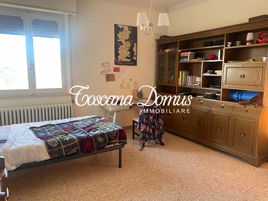 Immagine 6 di Appartamento in vendita  a Siena