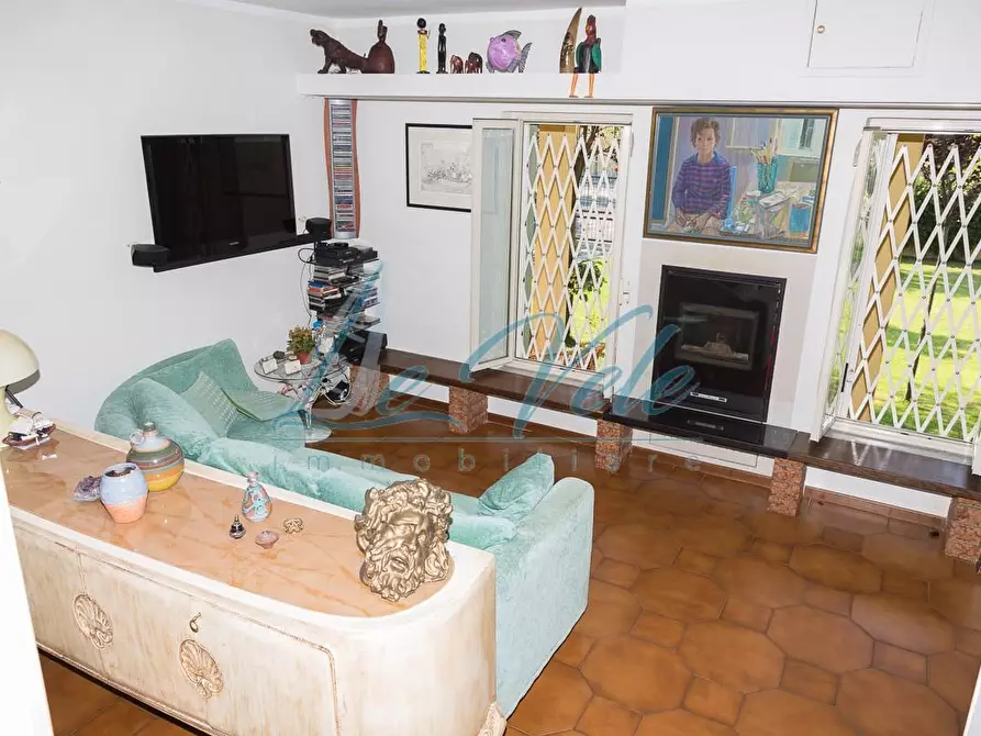 Immagine 9 di Casa indipendente in vendita  a Massa