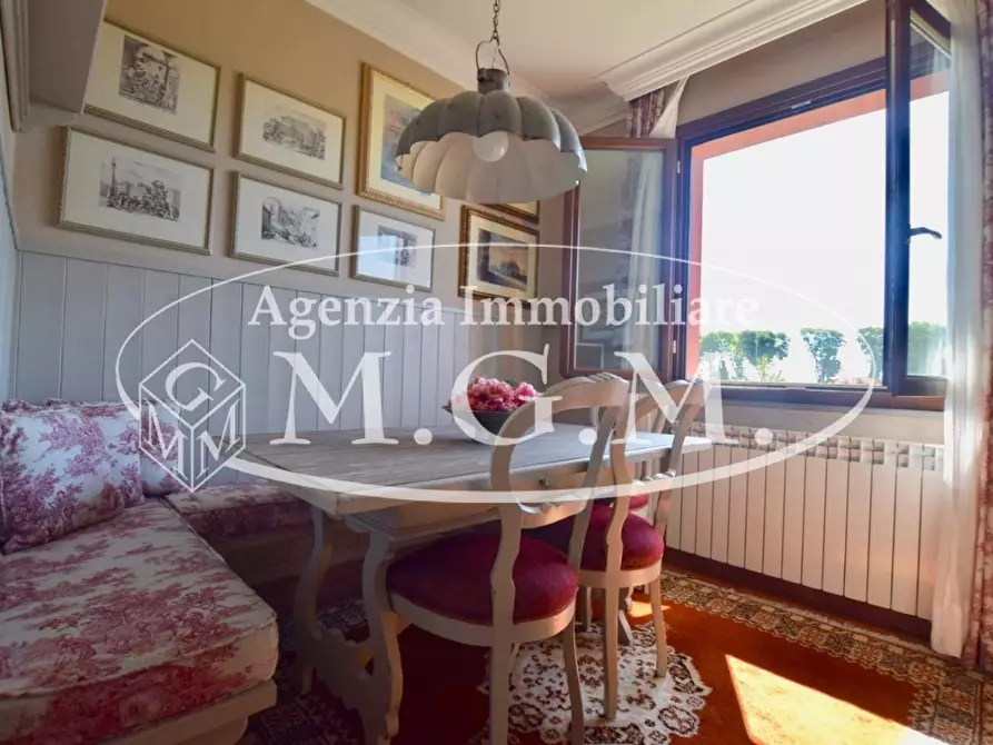 Immagine 9 di Appartamento in vendita  a Pontedera