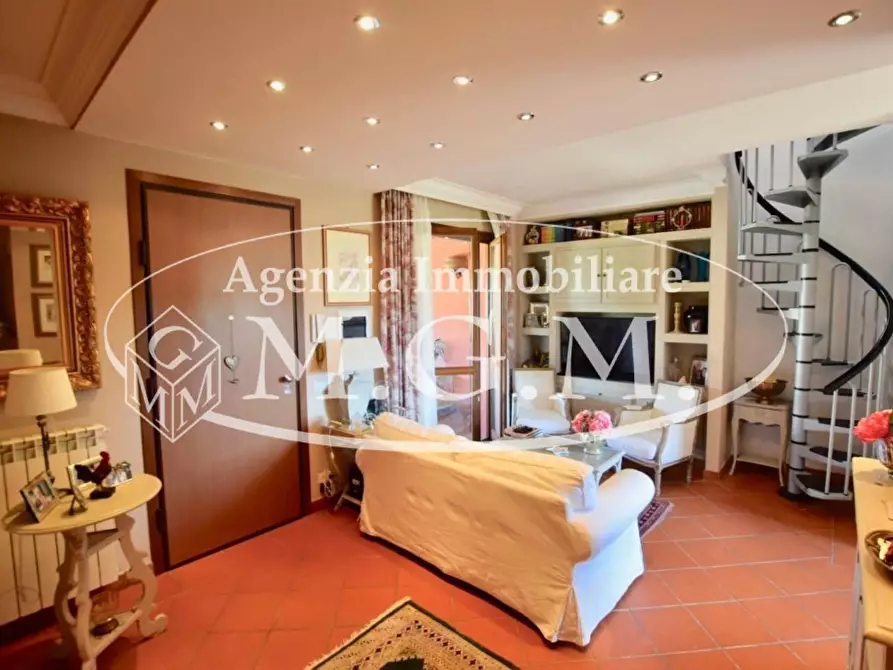 Immagine 5 di Appartamento in vendita  a Pontedera