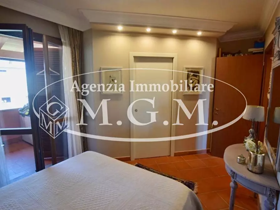 Immagine 12 di Appartamento in vendita  a Pontedera