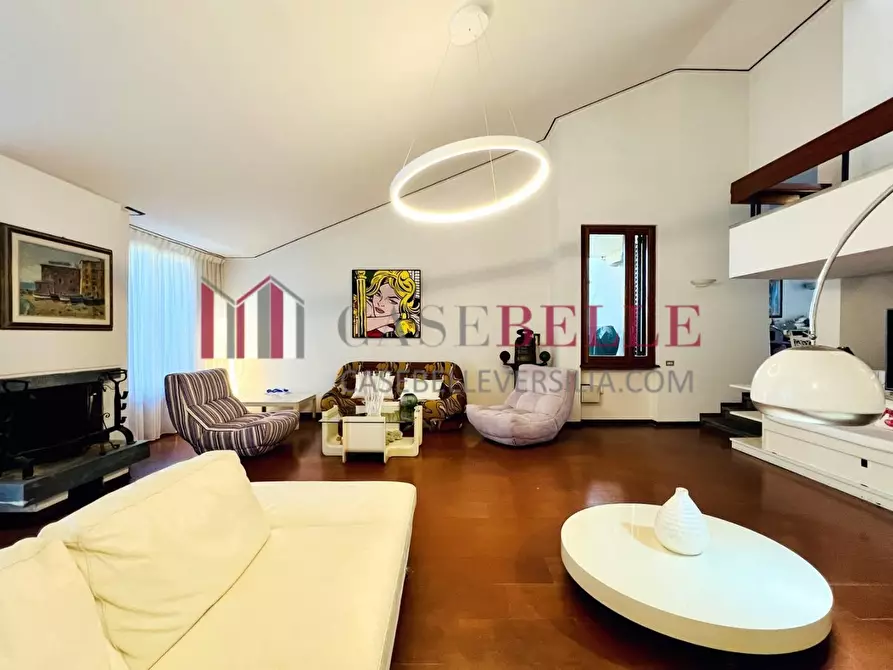 Immagine 8 di Villa in affitto  a Forte Dei Marmi