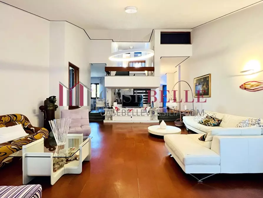 Immagine 5 di Villa in affitto  a Forte Dei Marmi