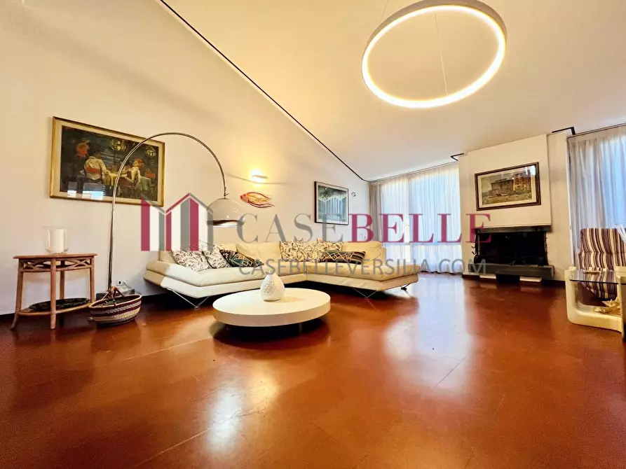 Immagine 4 di Villa in affitto  a Forte Dei Marmi