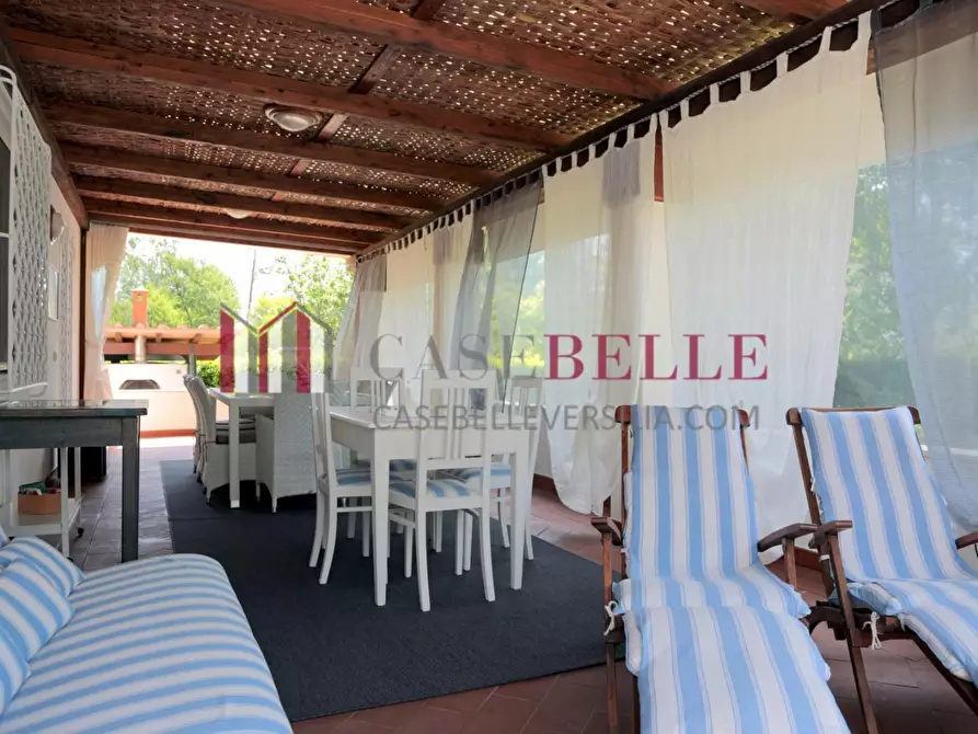 Immagine 9 di Casa indipendente in vendita  a Forte Dei Marmi