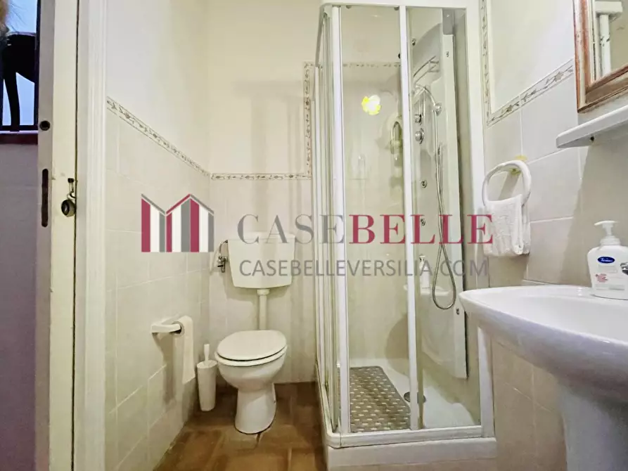 Immagine 52 di Villa in vendita  a Viareggio
