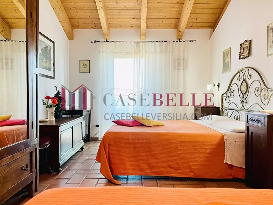Immagine 44 di Villa in vendita  a Viareggio