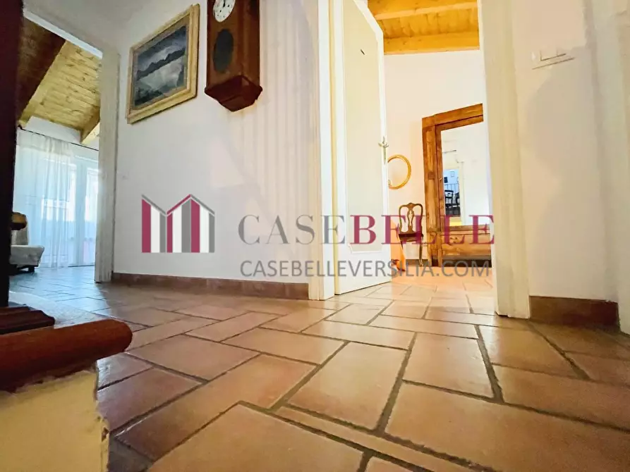 Immagine 36 di Villa in vendita  a Viareggio
