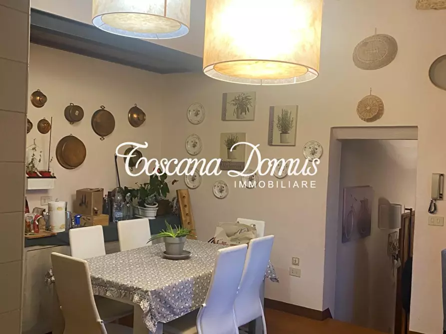 Immagine 6 di Appartamento in vendita  a Siena