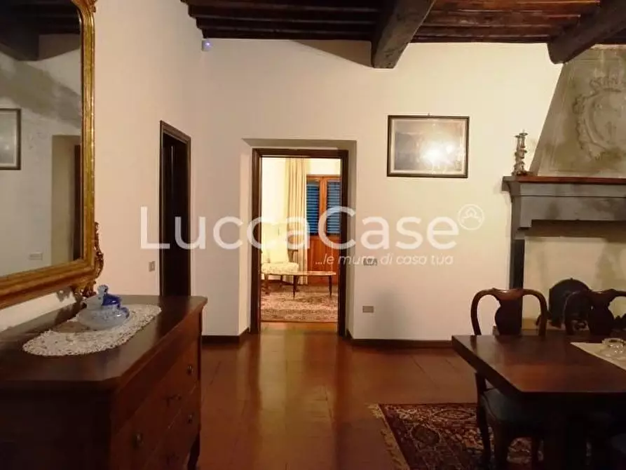 Immagine 42 di Casa colonica in vendita  a Camaiore