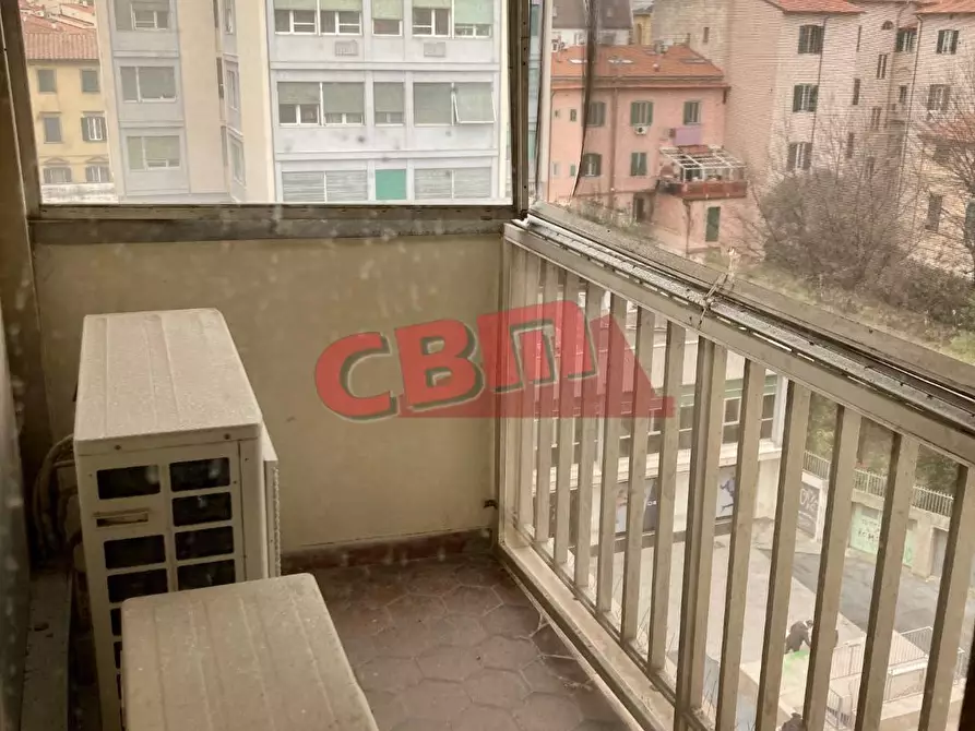 Immagine 3 di Appartamento in vendita  a Livorno