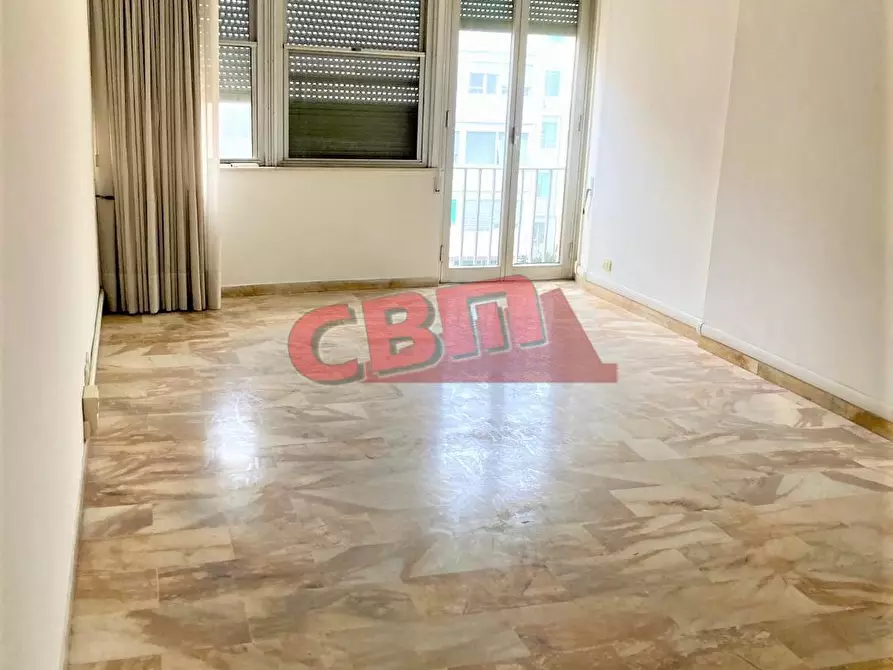 Immagine 2 di Appartamento in vendita  a Livorno