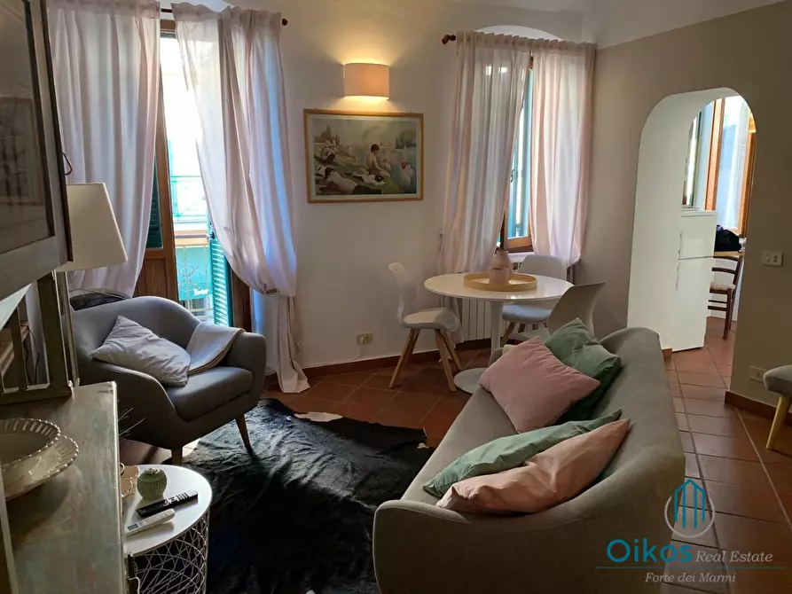 Immagine 3 di Mansarda in affitto  a Forte Dei Marmi