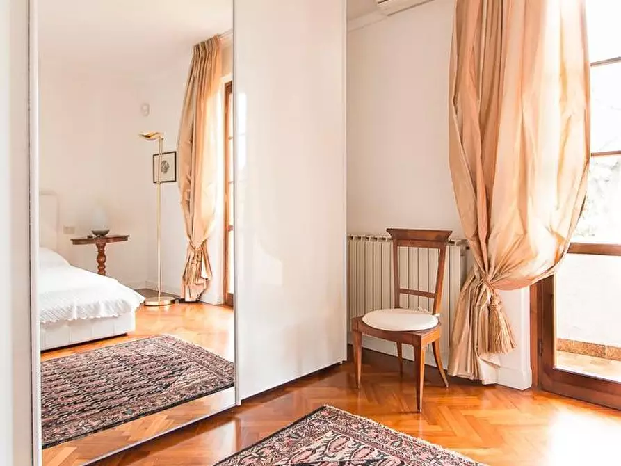 Immagine 17 di Casa bifamiliare in affitto  a Forte Dei Marmi