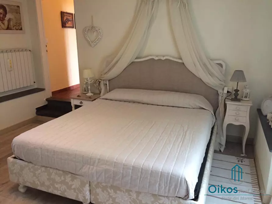 Immagine 6 di Villa in affitto  a Pietrasanta