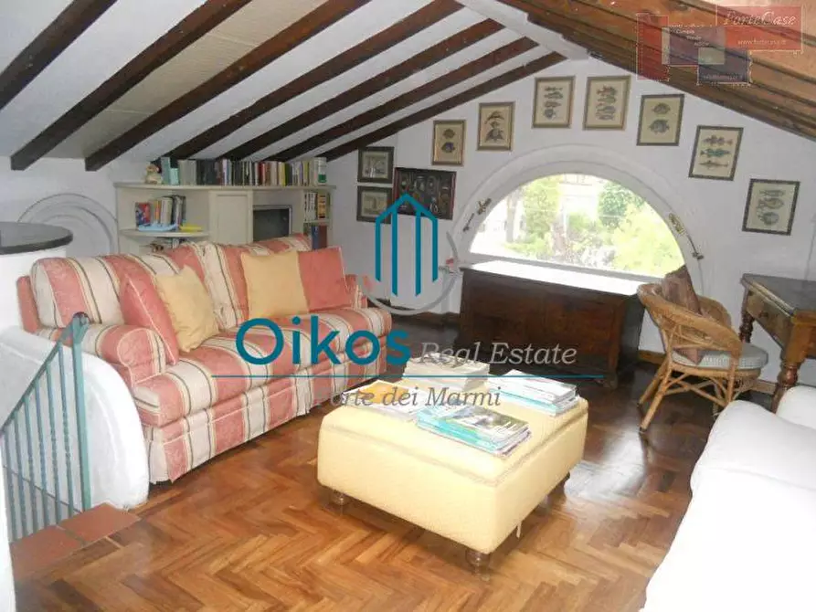 Immagine 12 di Casa bifamiliare in affitto  a Forte Dei Marmi