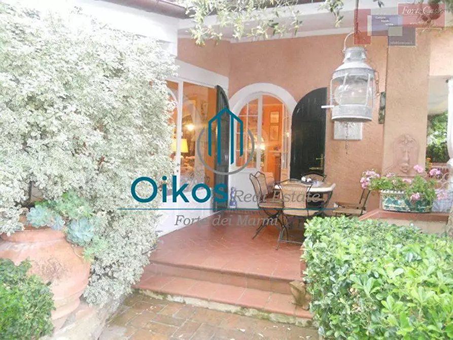 Immagine 5 di Casa bifamiliare in affitto  a Forte Dei Marmi