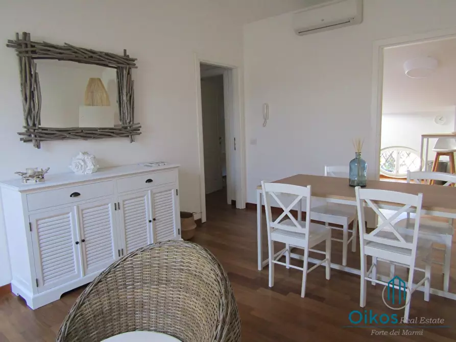 Immagine 6 di Mansarda in affitto  a Forte Dei Marmi