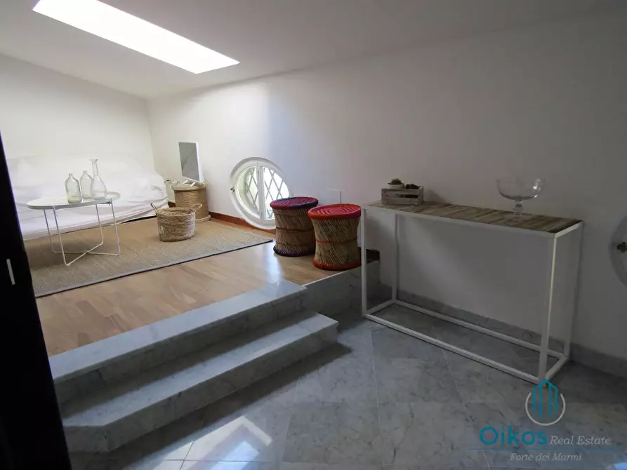 Immagine 3 di Mansarda in affitto  a Forte Dei Marmi