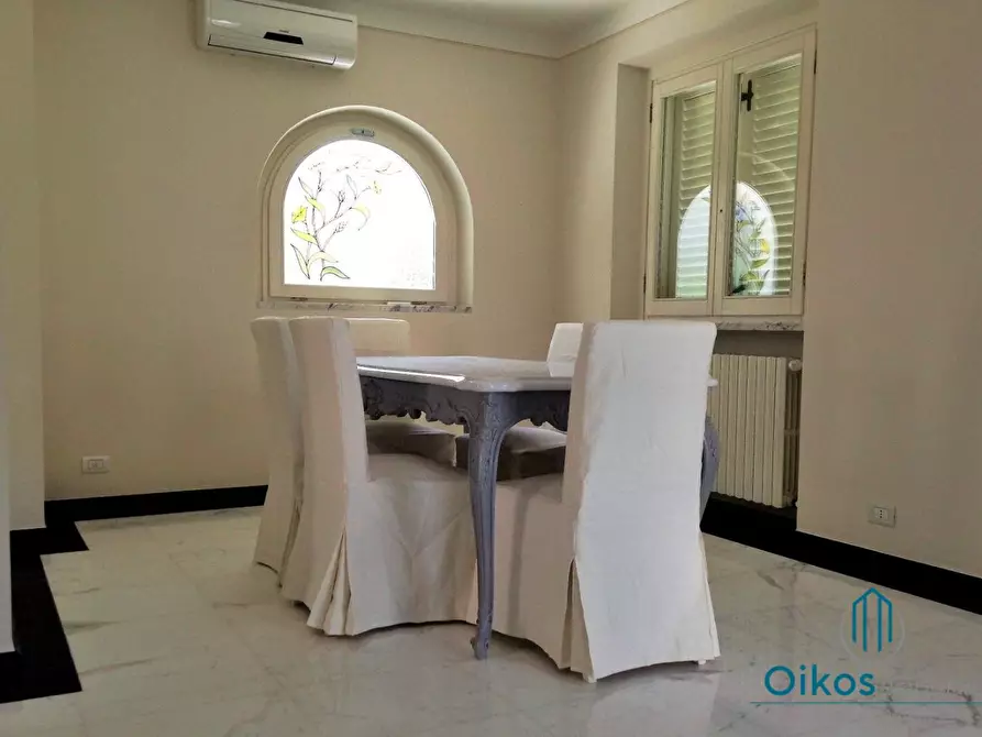 Immagine 4 di Villa in affitto  a Forte Dei Marmi