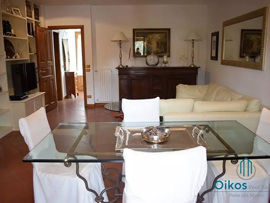 Immagine 4 di Villa in affitto  a Forte Dei Marmi