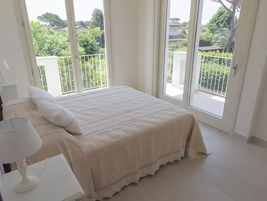 Immagine 6 di Appartamento in affitto  a Forte Dei Marmi