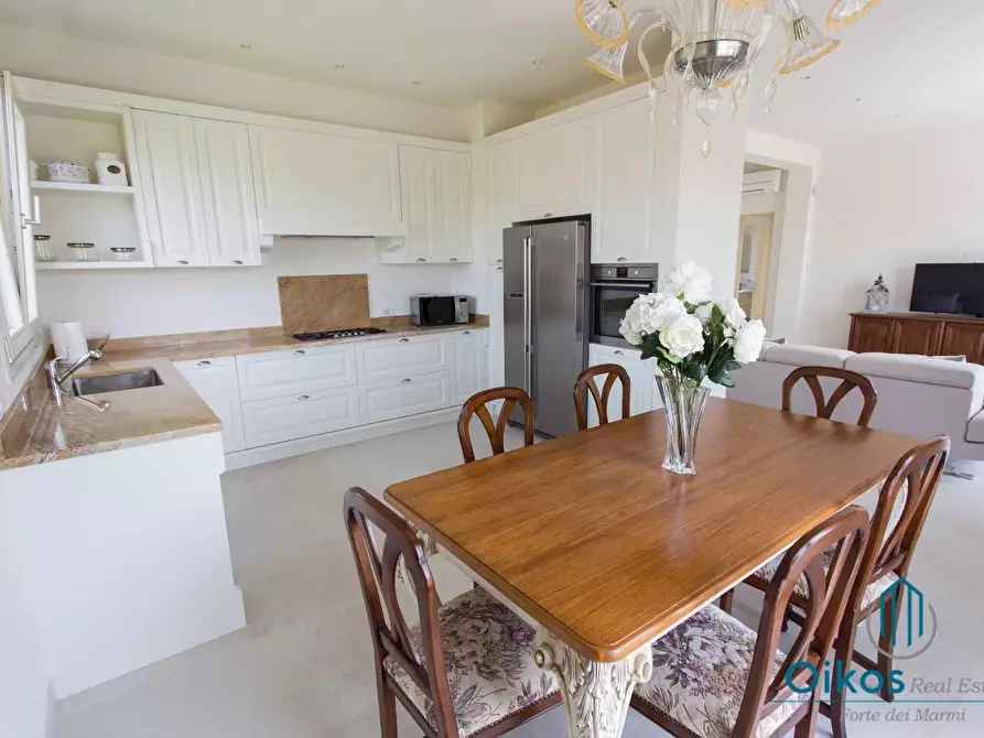 Immagine 3 di Appartamento in affitto  a Forte Dei Marmi