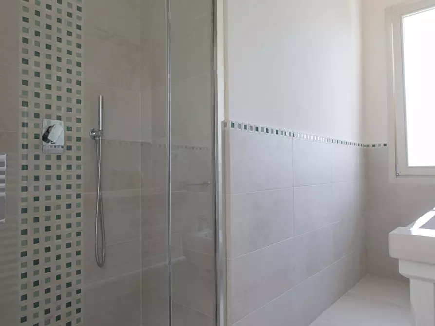 Immagine 10 di Appartamento in affitto  a Forte Dei Marmi