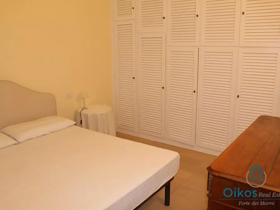 Immagine 5 di Appartamento in affitto  a Forte Dei Marmi