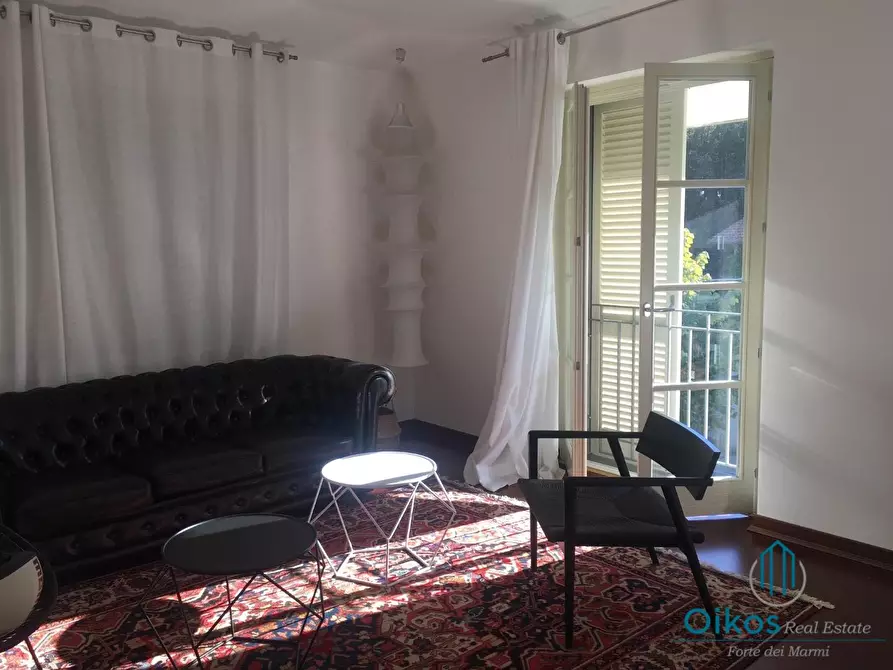 Immagine 2 di Appartamento in affitto  a Forte Dei Marmi